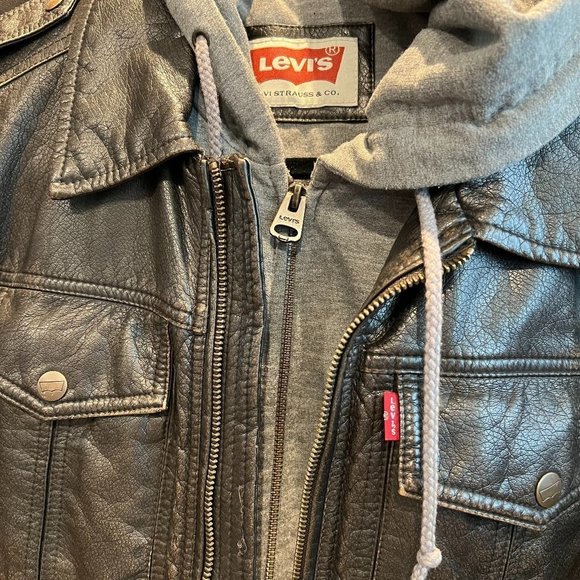 Levi's Faux Leather Jacket - Picture 16 of 16